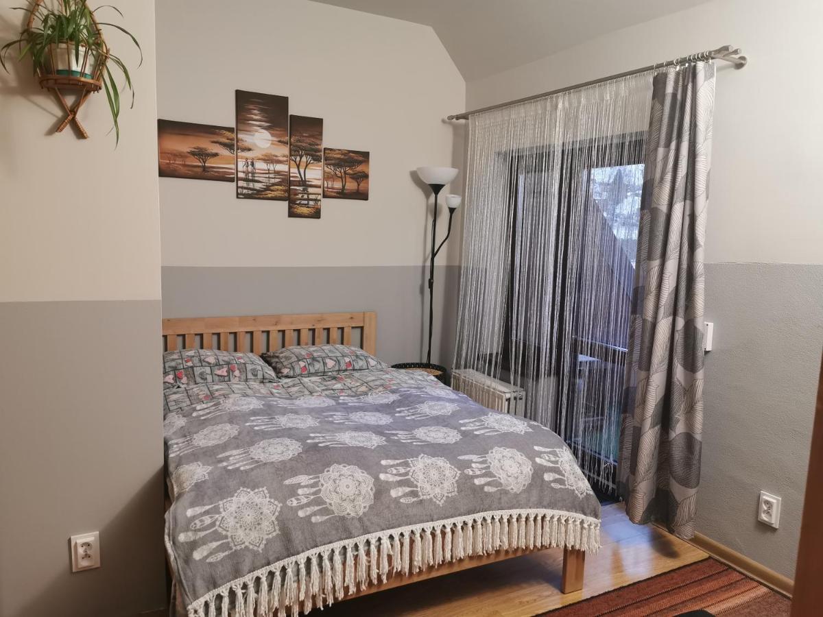 Olimp Pokoje I Apartamenty 슈차이르크 외부 사진